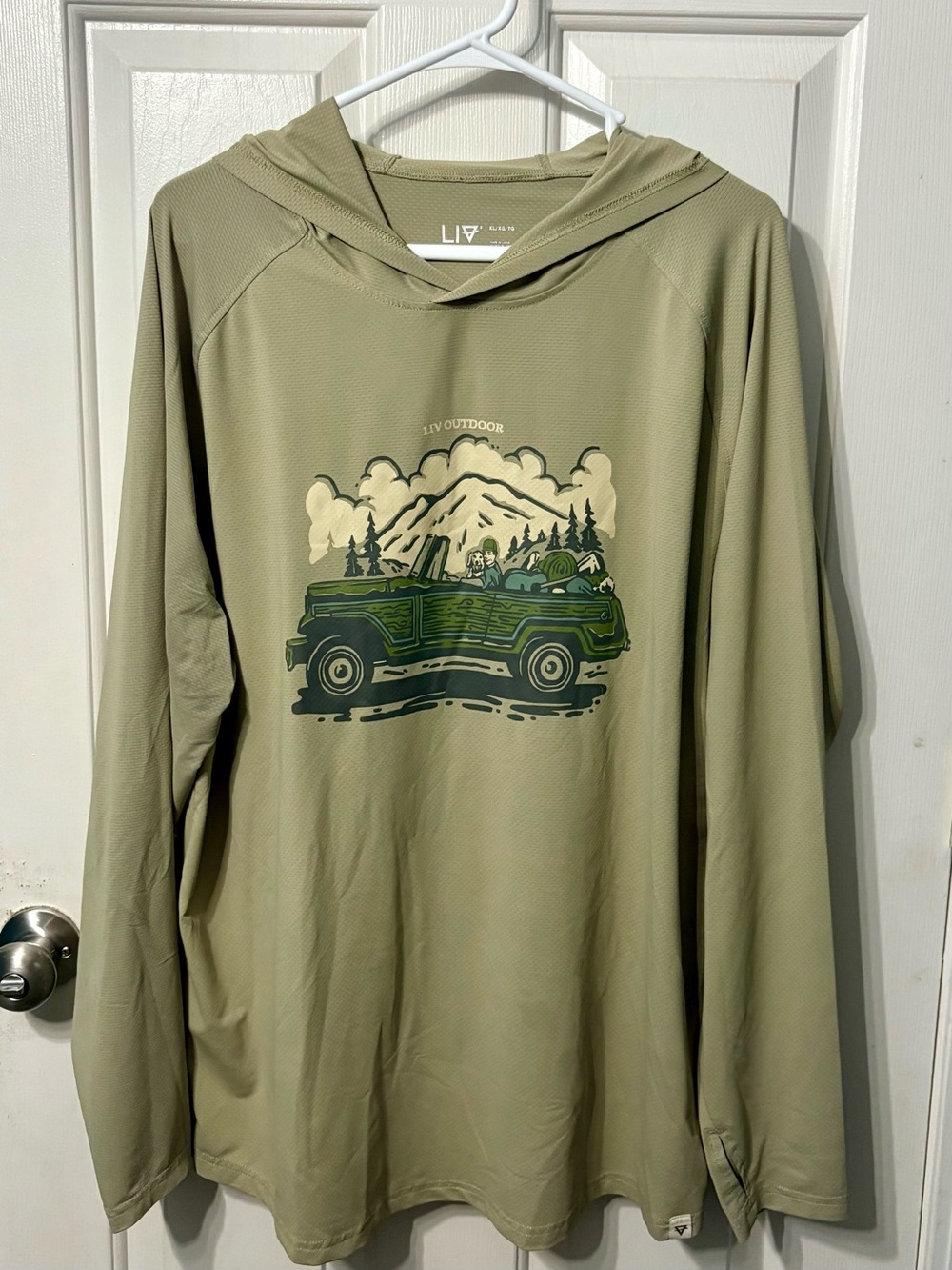 LIV Outdoor Men's Olive Green Hooded Graphic Performance Long Sleeve Shirt